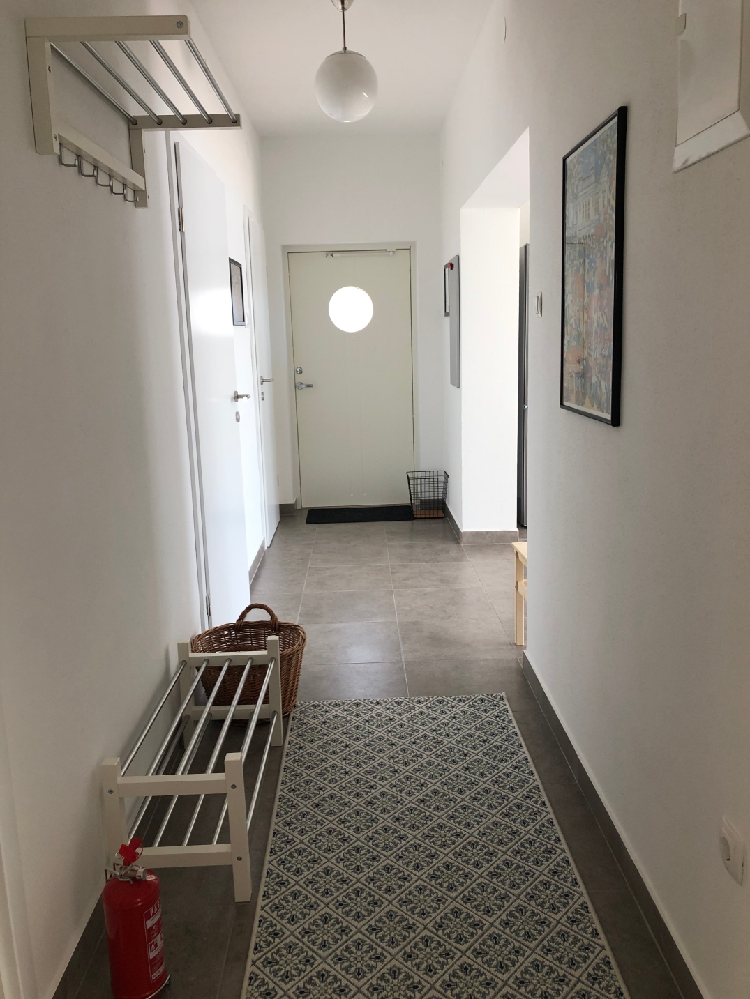 Upper apartment - Hallway